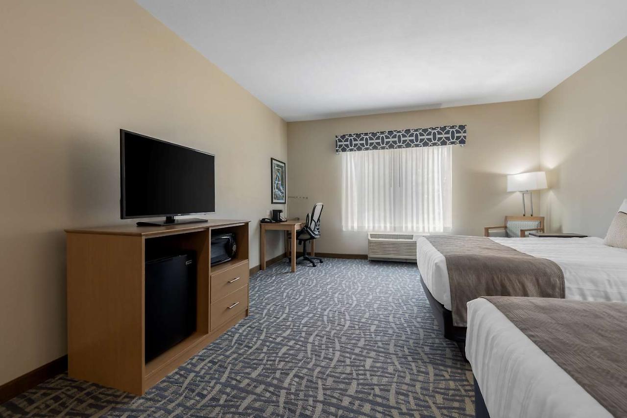 Best Western Plus Rumford Falls Bagian luar foto